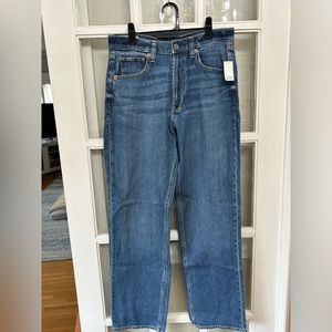 NWT Gap High Rise 90’s Loose Jeans in Organic Cotton with Washwell Size 27R